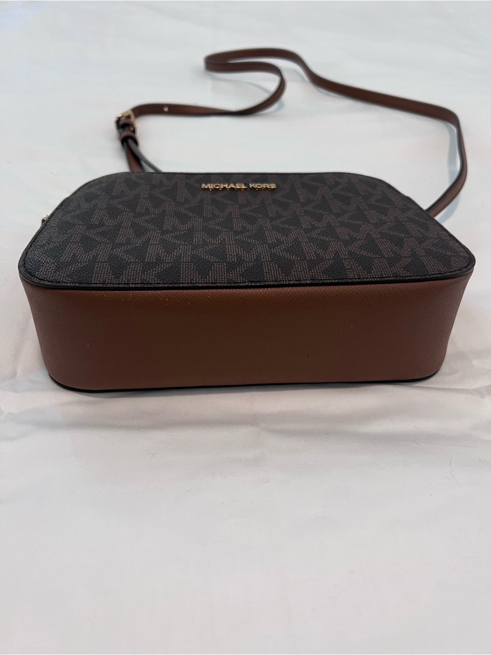 Michael Kors Black Logo Crossbody Bag - Picture 3 of 11